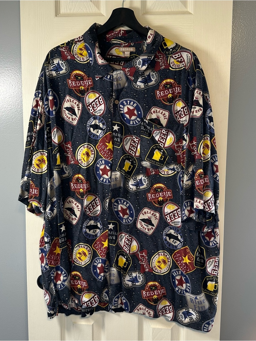 George “Beer” Navy Short-Sleeve Button-Up Shirt with Retro Badge Print